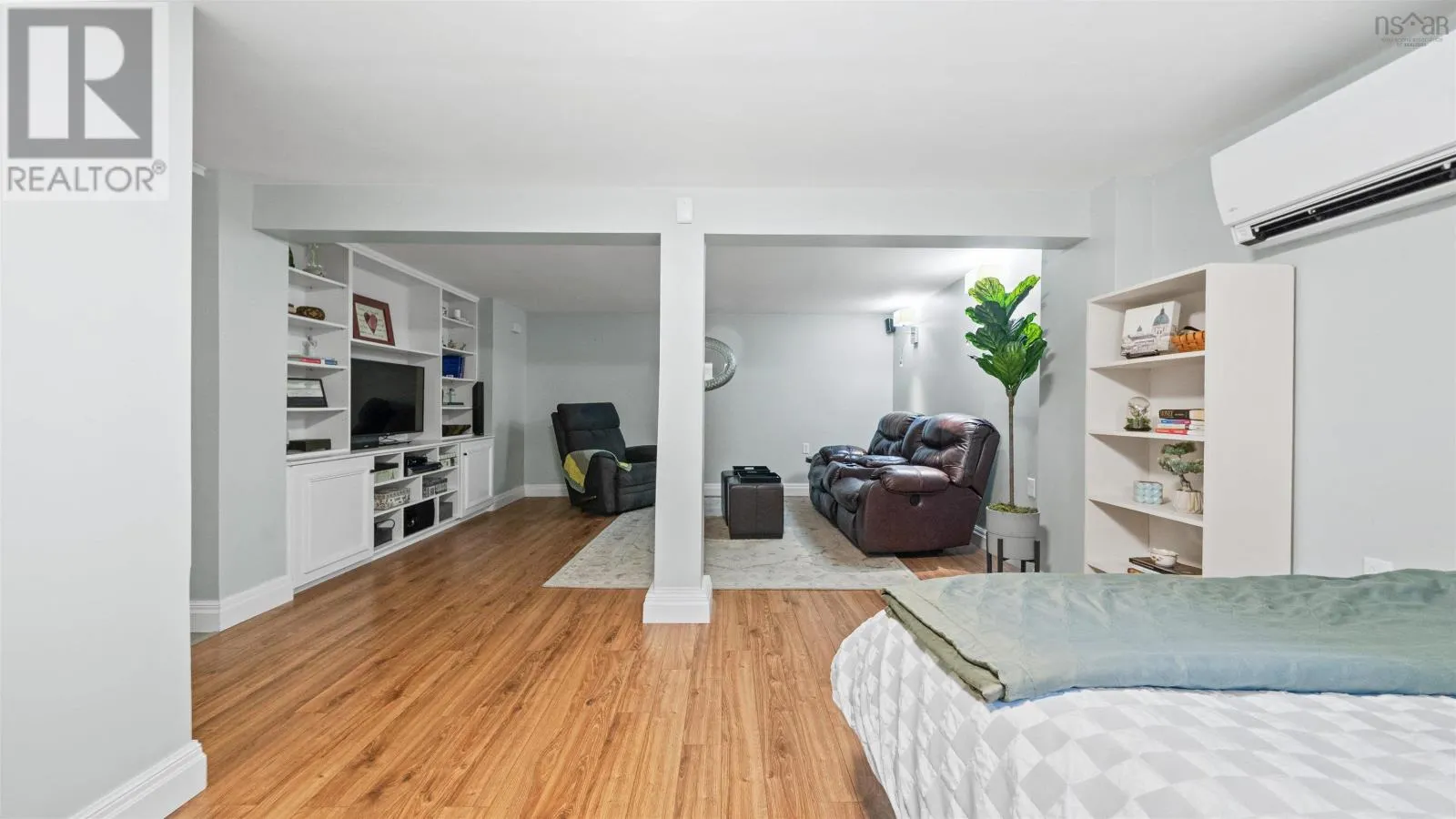 43 Chittick Avenue