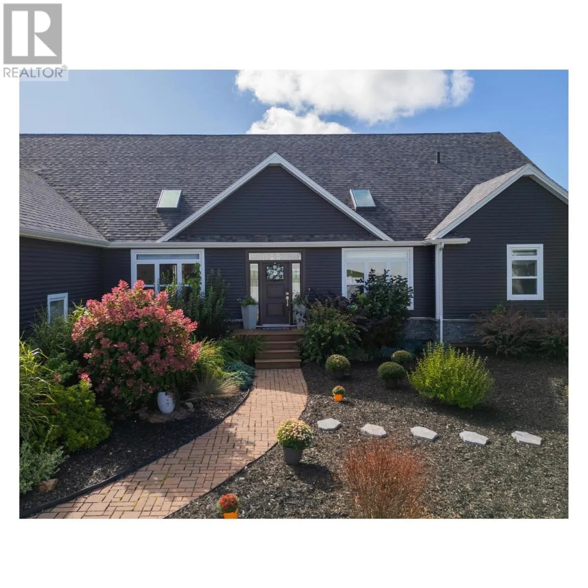 23 Paget Crescent