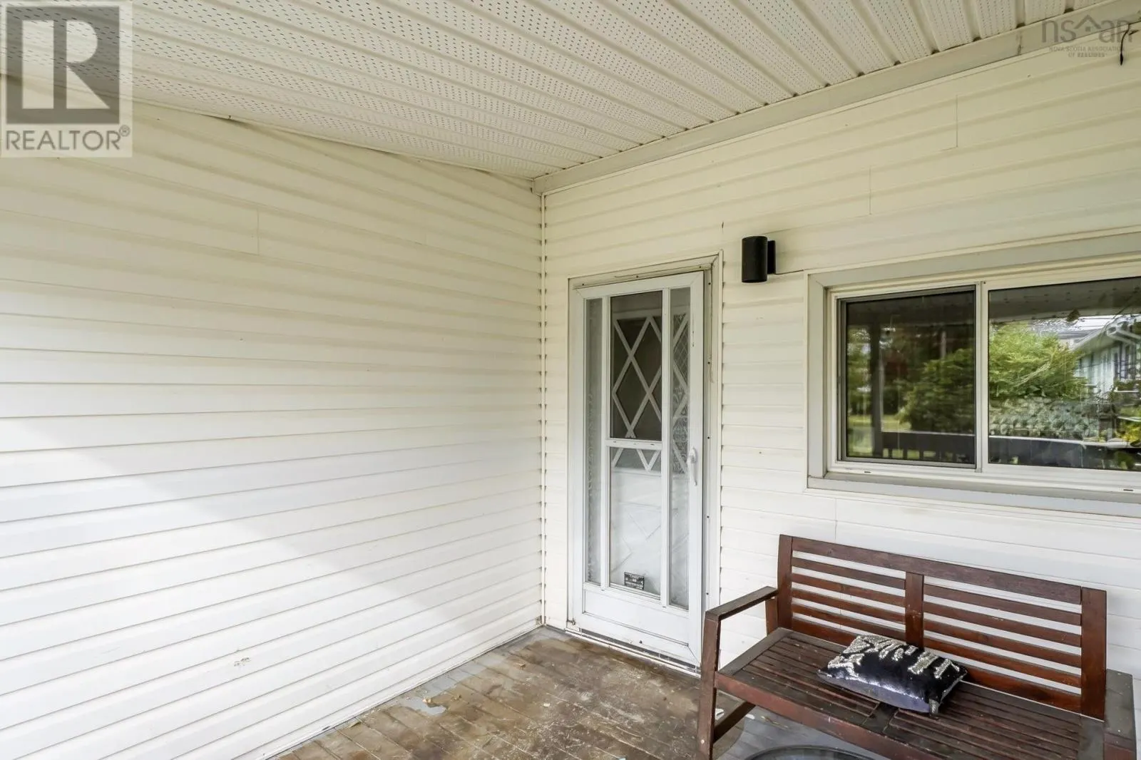 44 Courtney Road