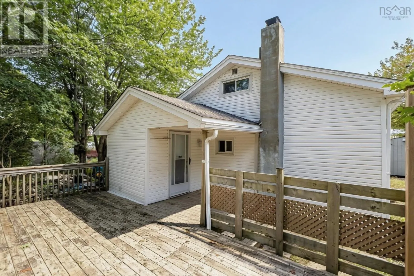44 Courtney Road
