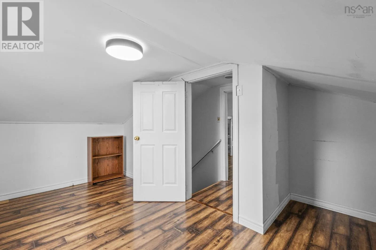 44 Courtney Road