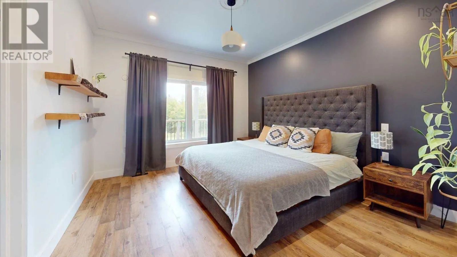 40 Naveen Lane