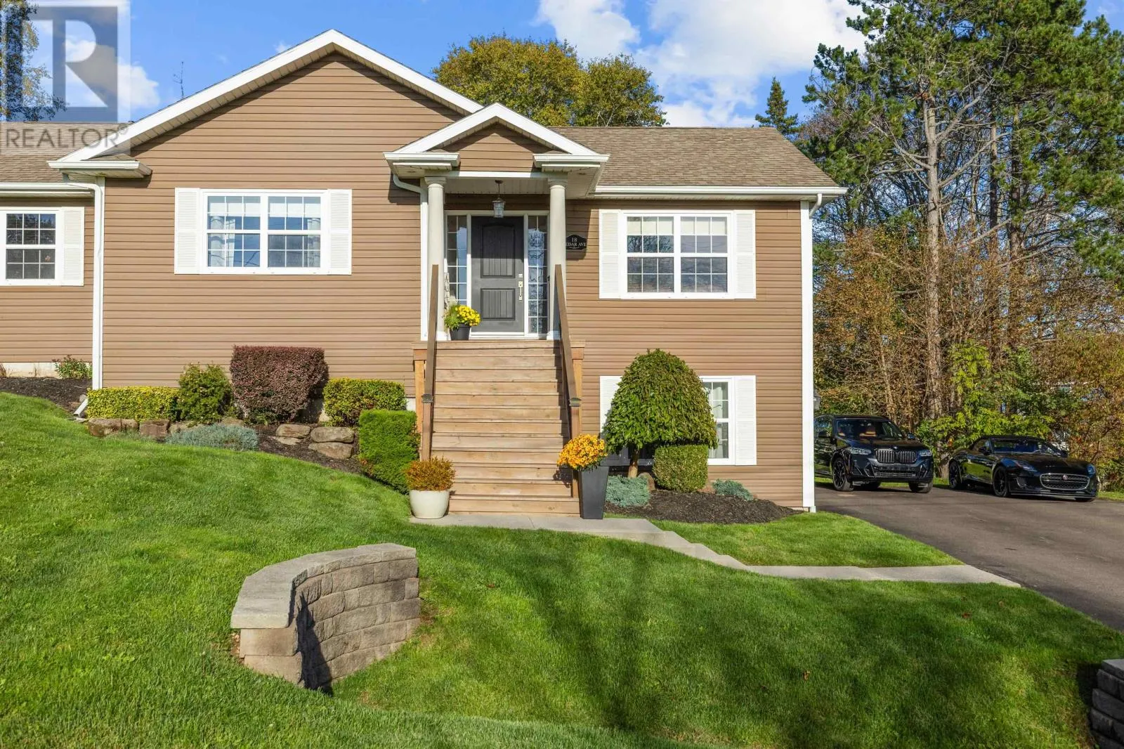 18 Cedar Avenue