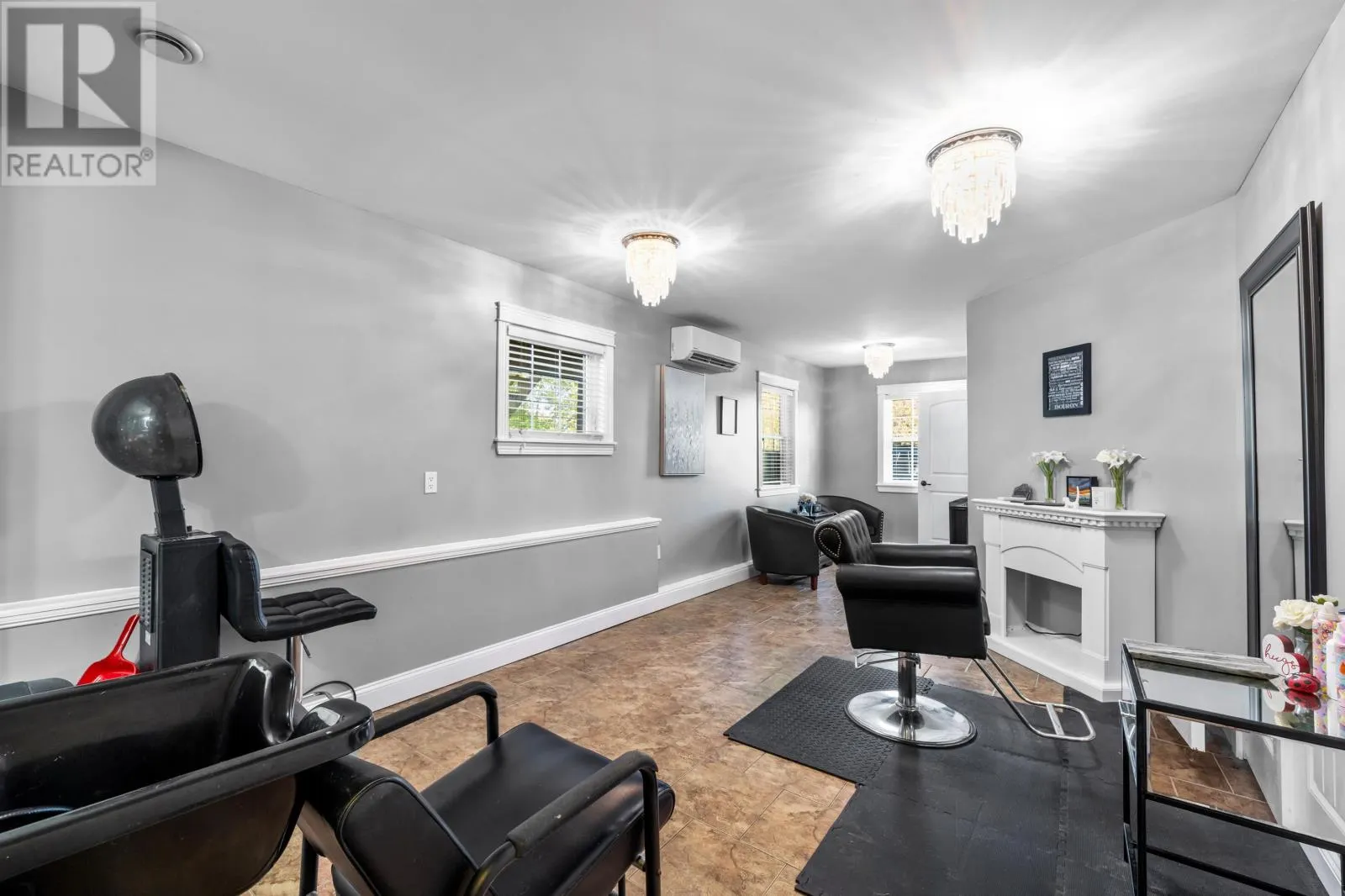 18 Cedar Avenue