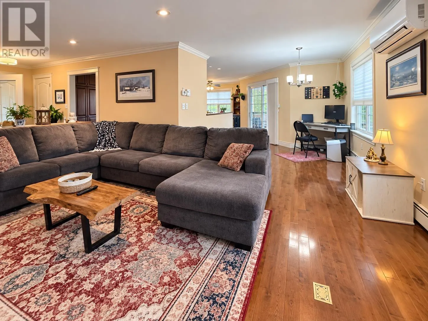 21 Hillside Meadows Drive