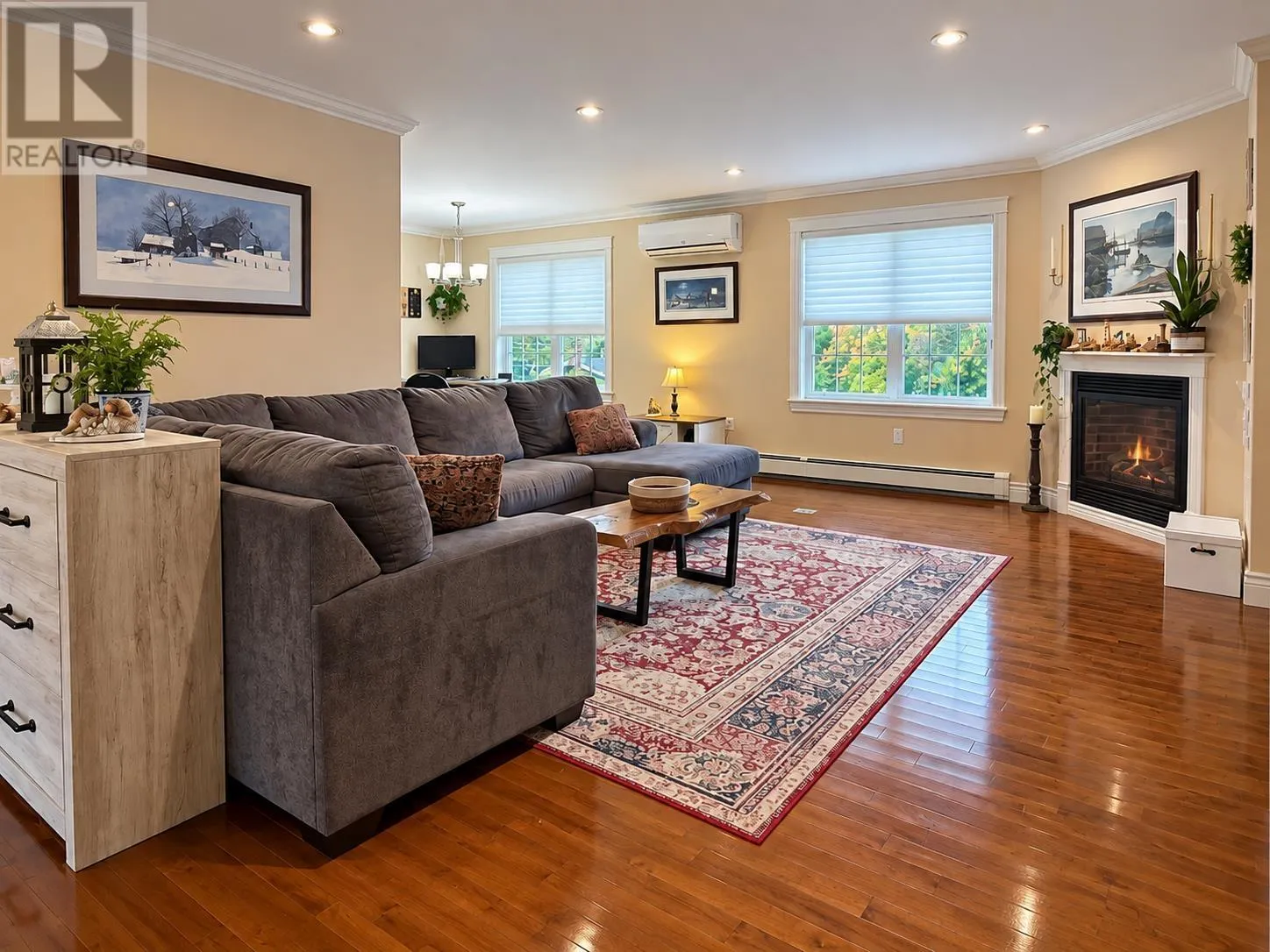 21 Hillside Meadows Drive