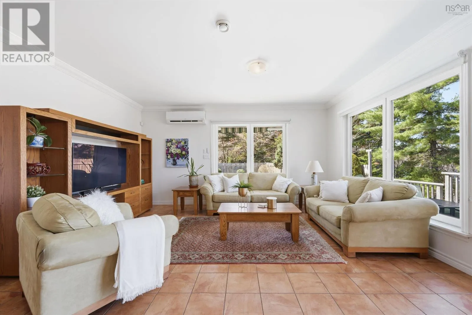 243 Lakeshore Drive