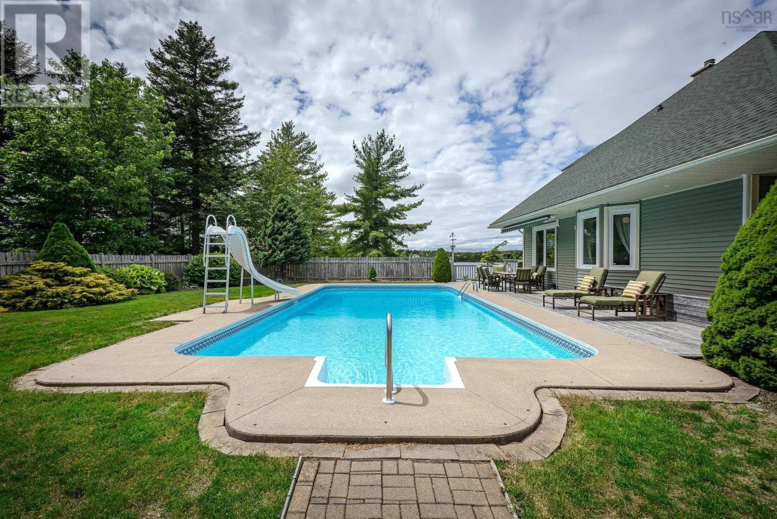 243 Lakeshore Drive