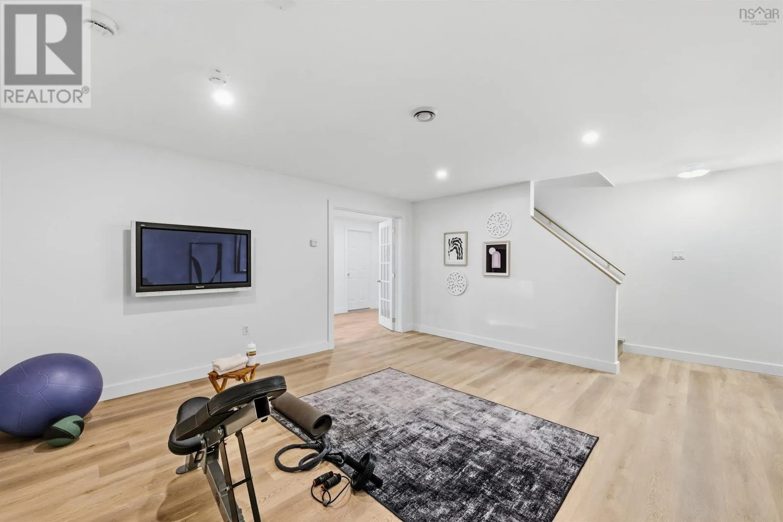 243 Lakeshore Drive