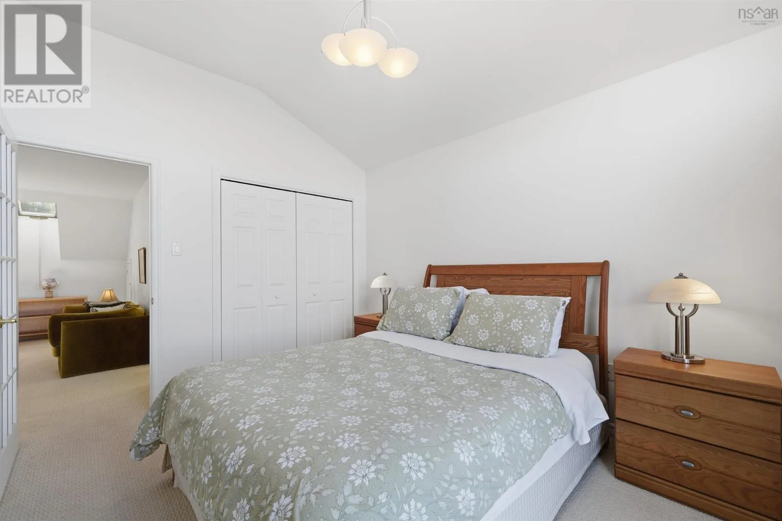 243 Lakeshore Drive