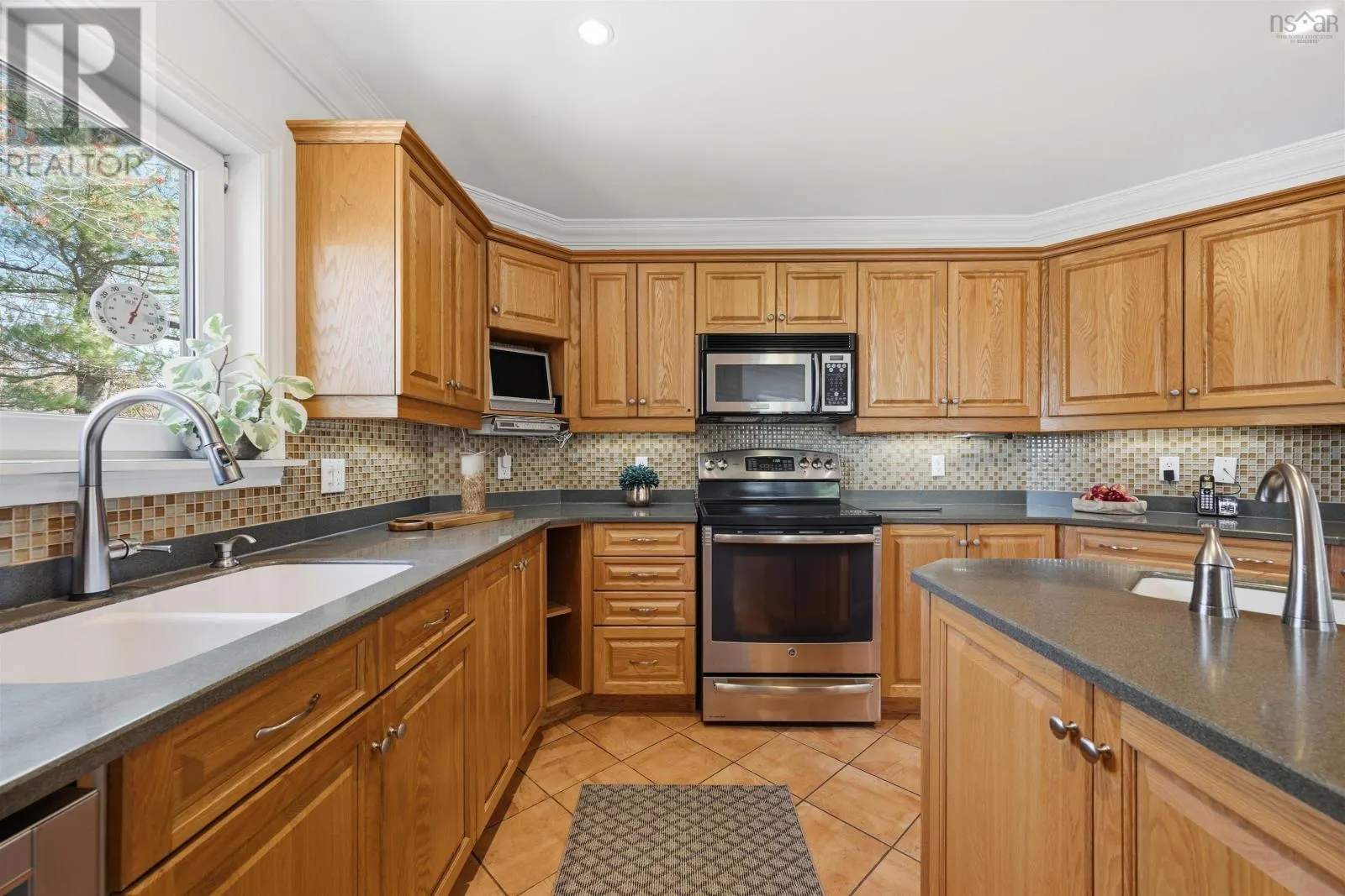 243 Lakeshore Drive