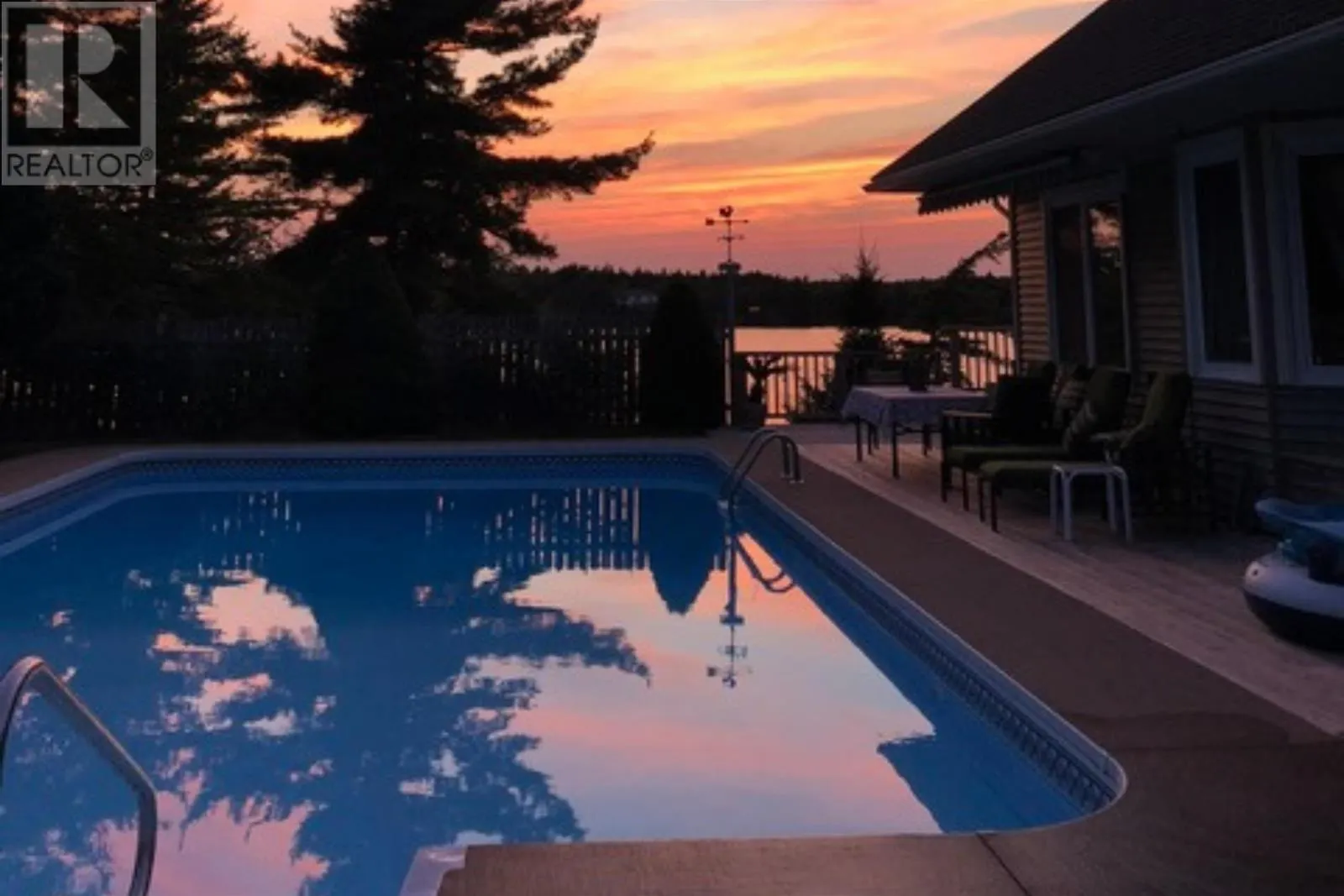 243 Lakeshore Drive