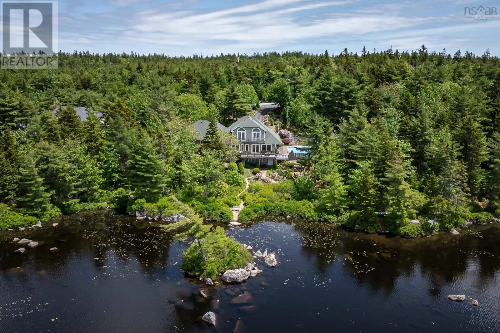 243 Lakeshore Drive