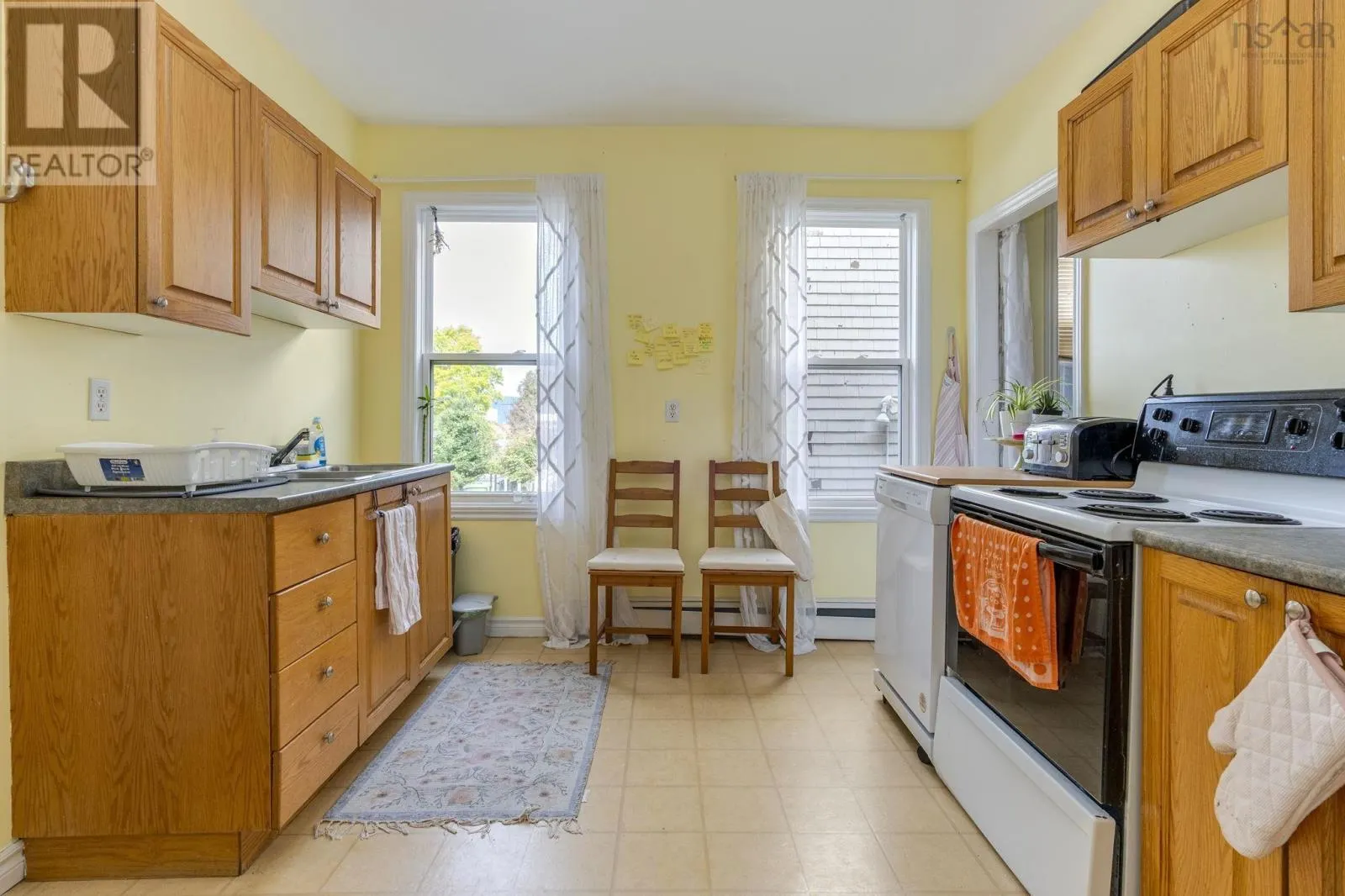 1550-1554 Vernon Street Street
