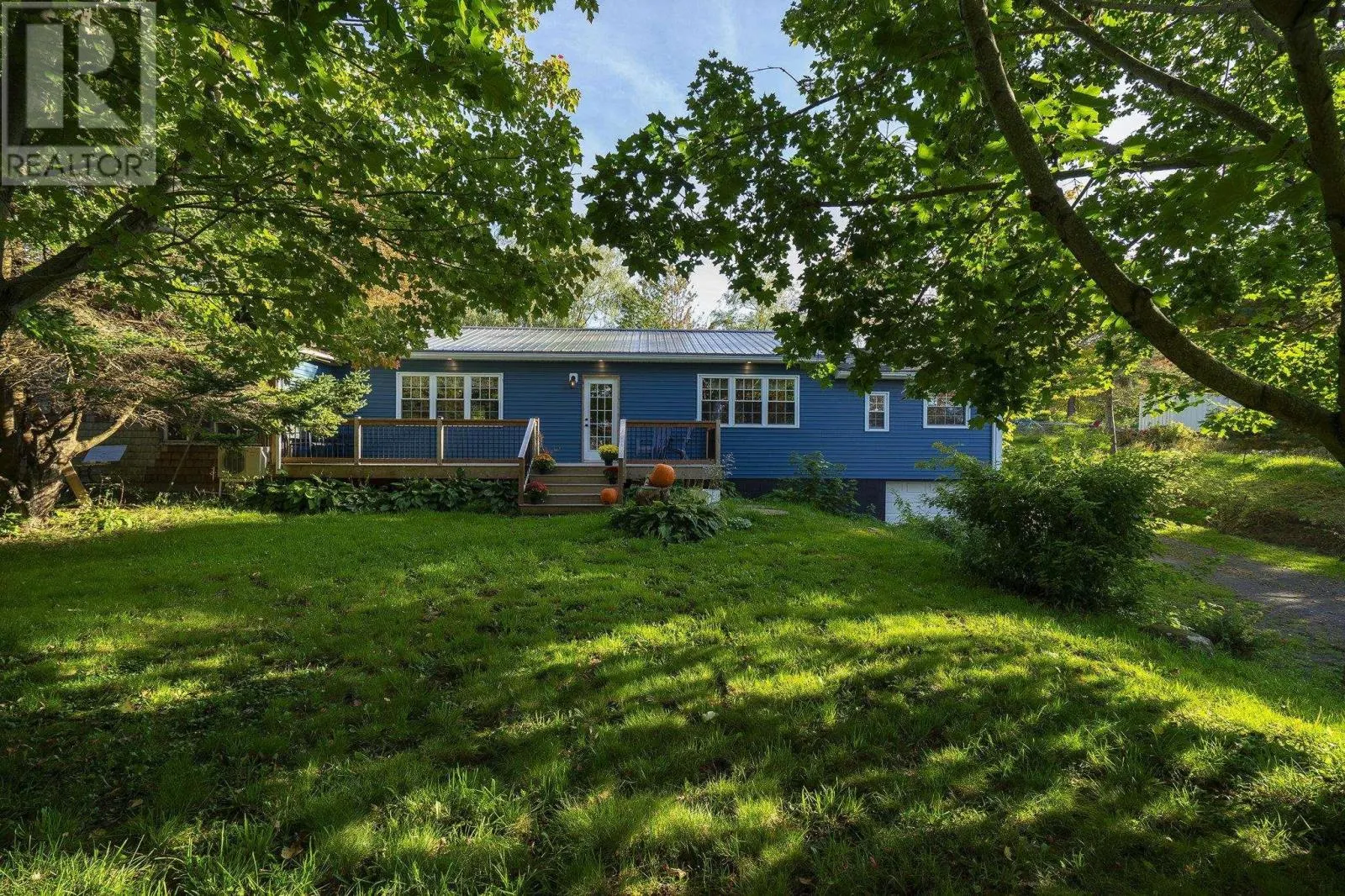 1260 Highway 201