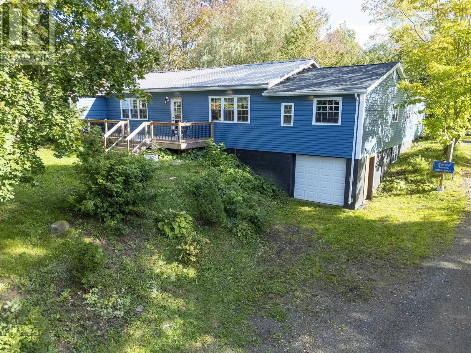 1260 Highway 201