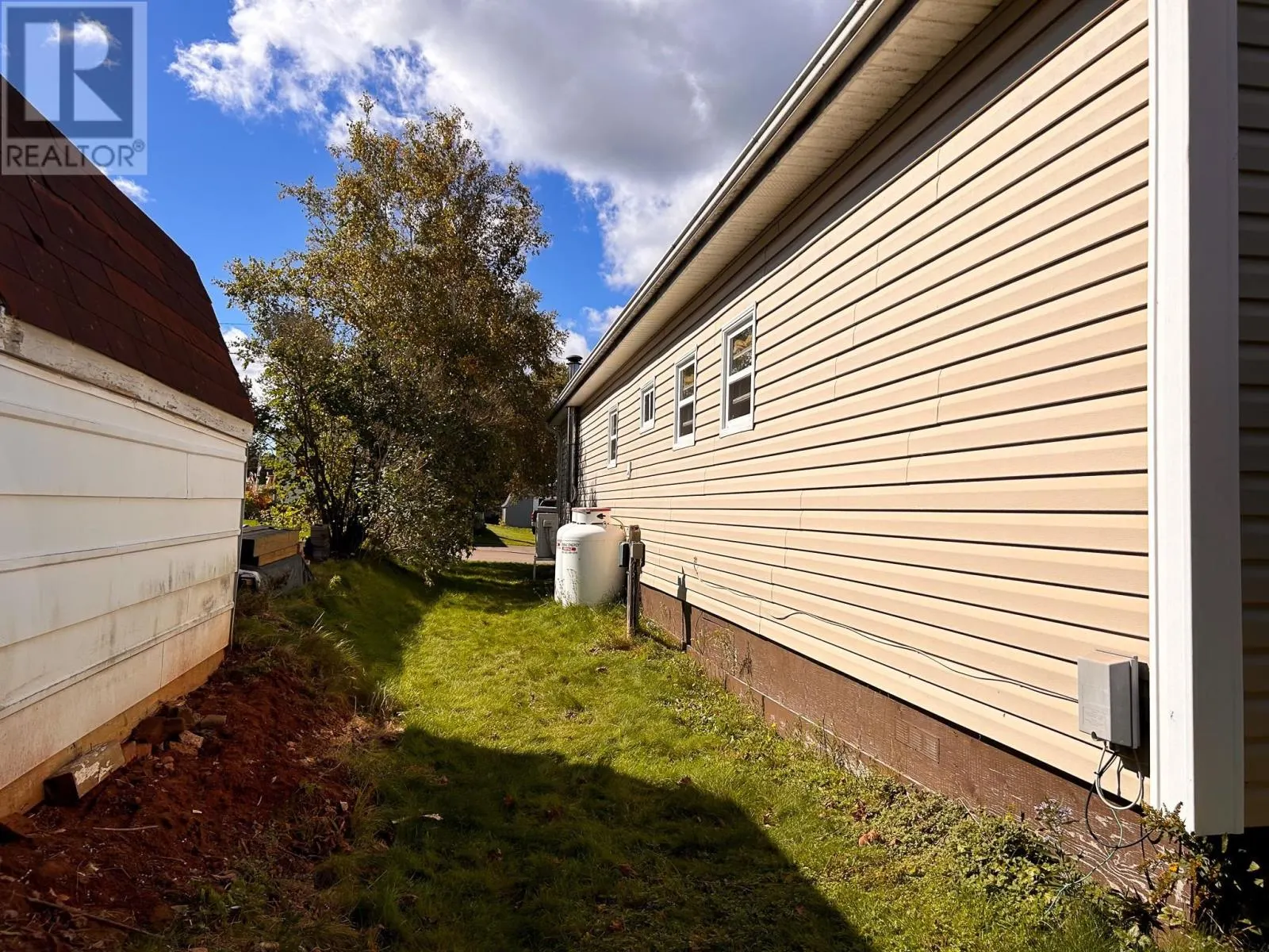 87 Heritage Drive