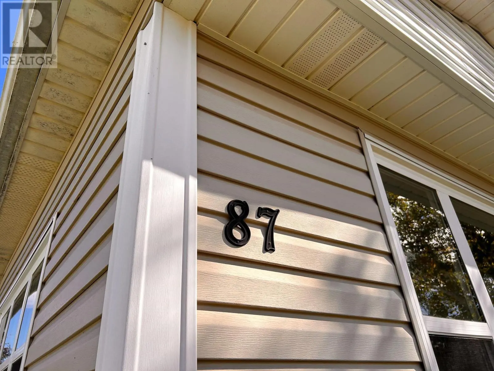 87 Heritage Drive