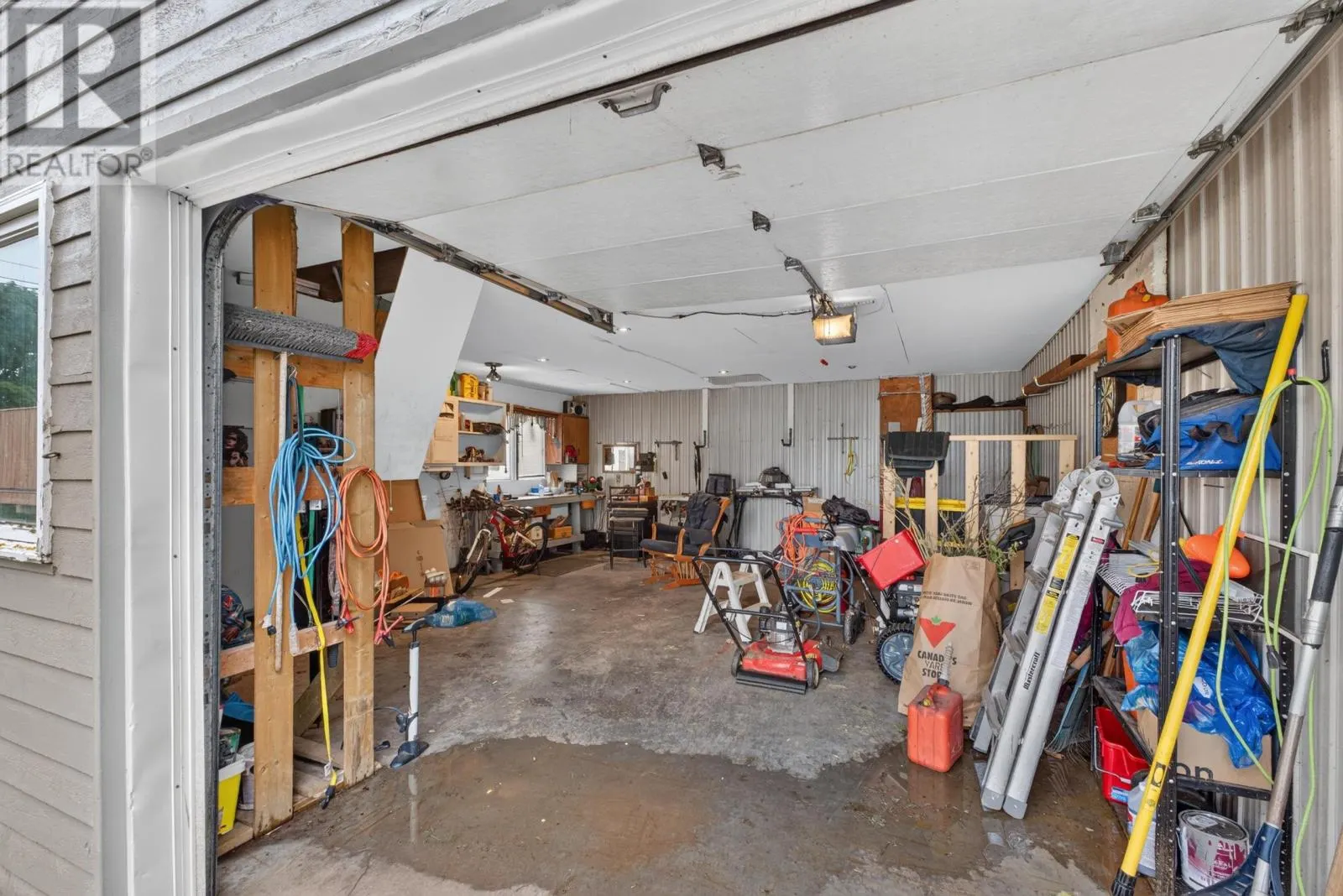 226 Arcona Street
