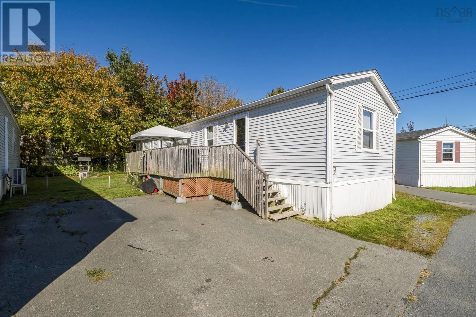 47 Earleton Avenue