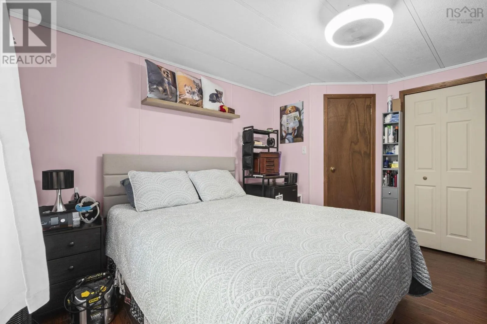 47 Earleton Avenue