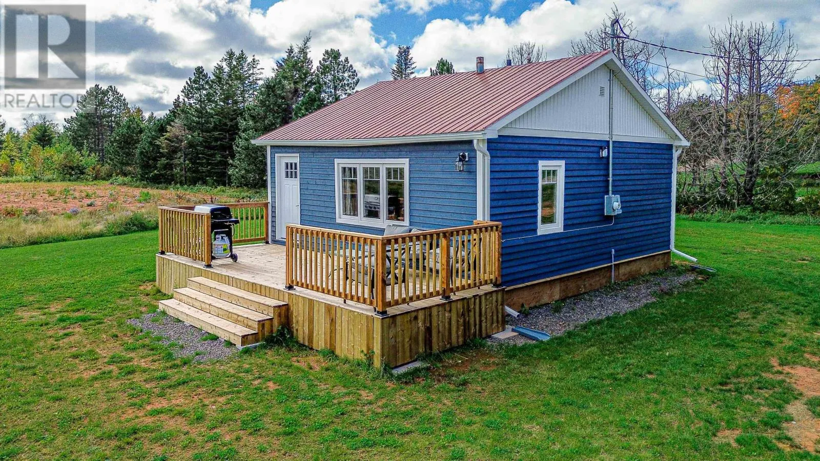 220 Thompson Point Road