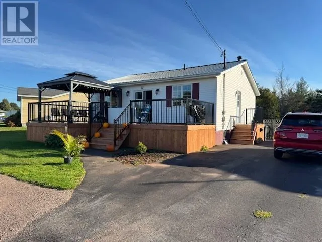 52 MacWilliams Drive