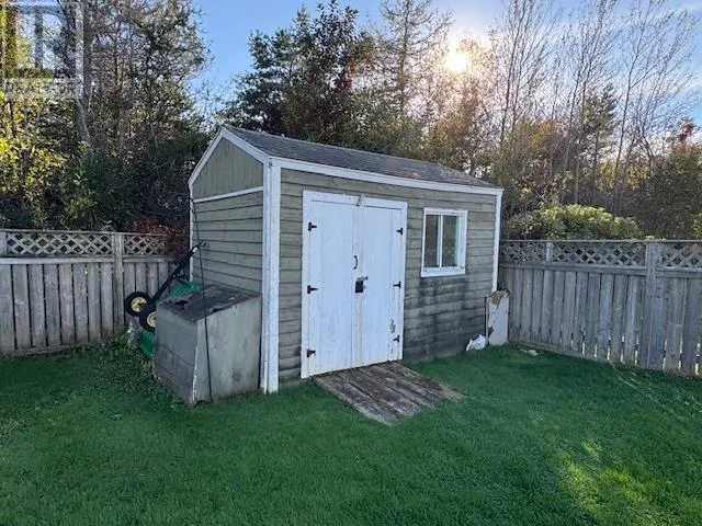 52 MacWilliams Drive