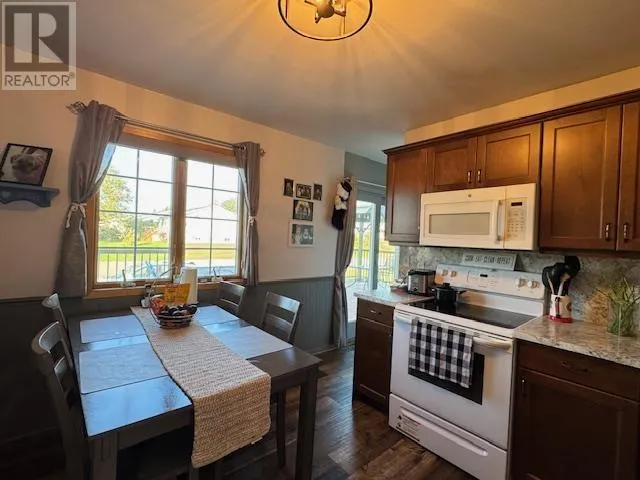 52 MacWilliams Drive