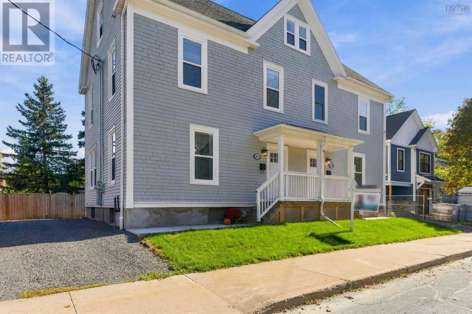 203/205 Gray Street