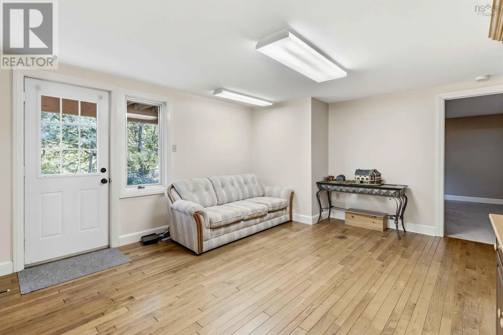 20 Bayswater Road
