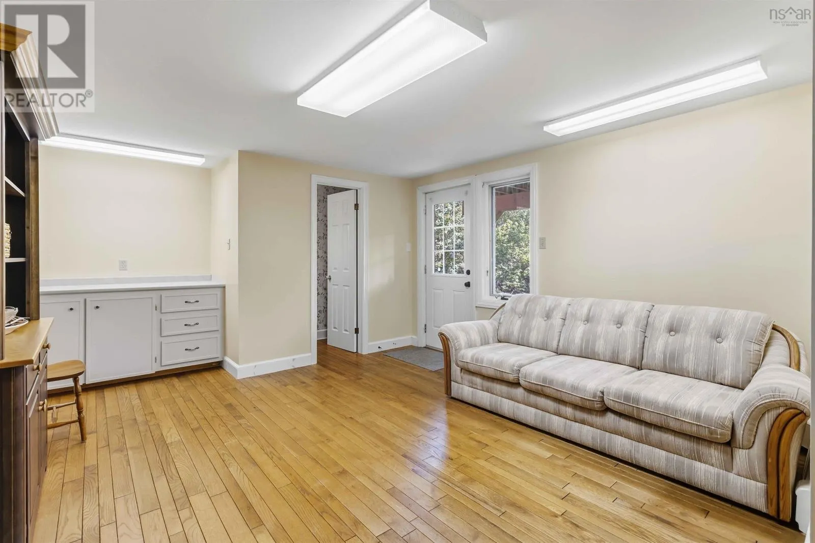 20 Bayswater Road