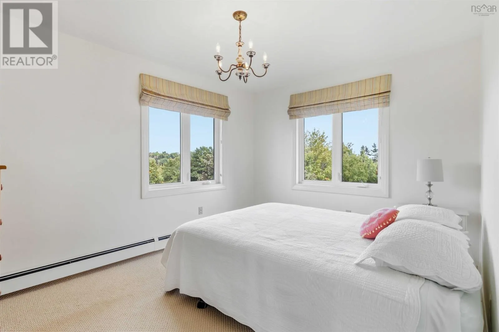 20 Bayswater Road