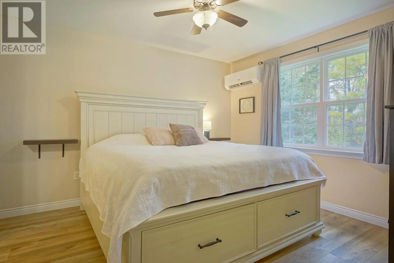 23 Heatherway Drive