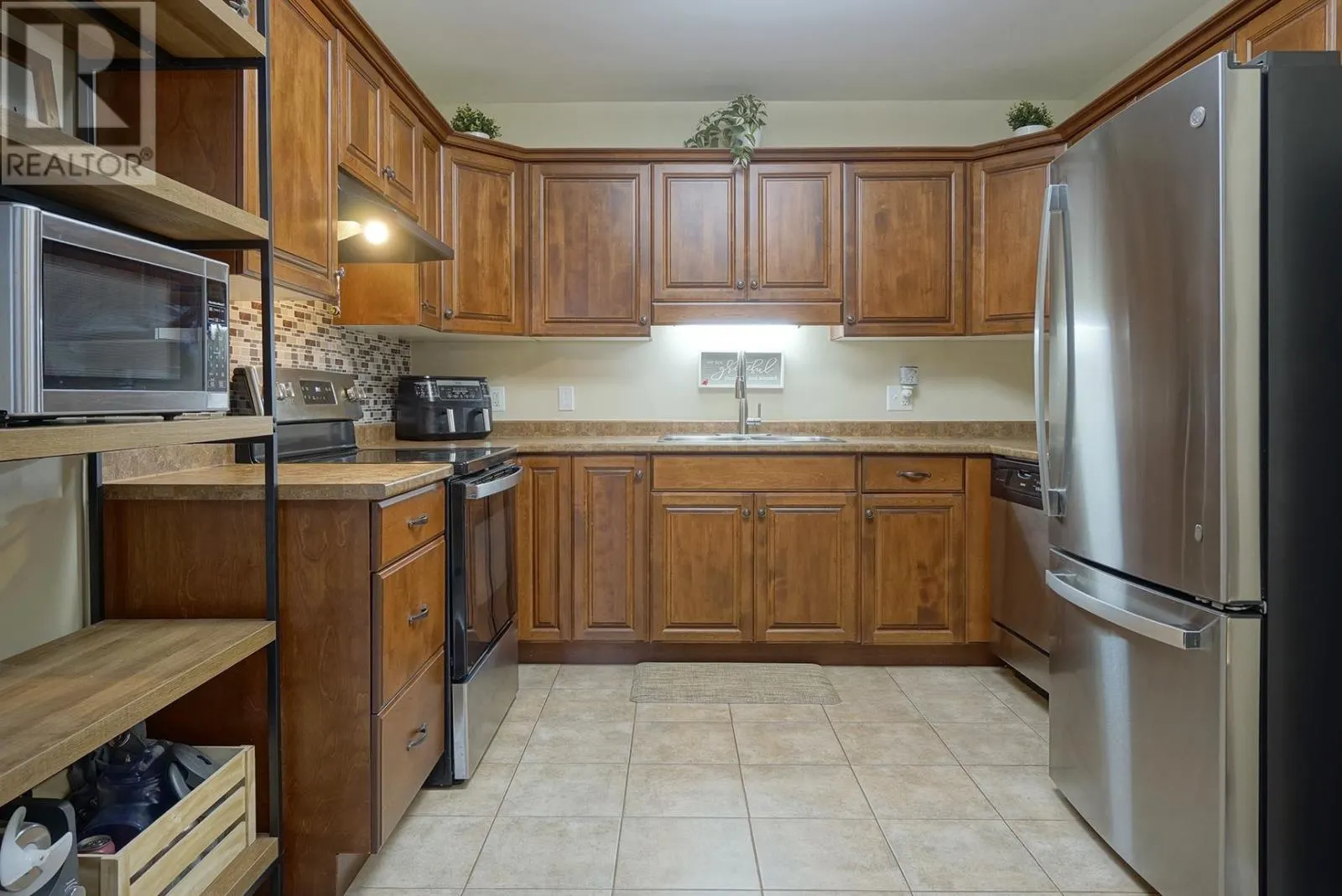 23 Heatherway Drive