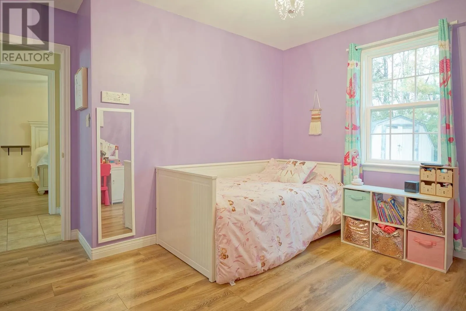 23 Heatherway Drive