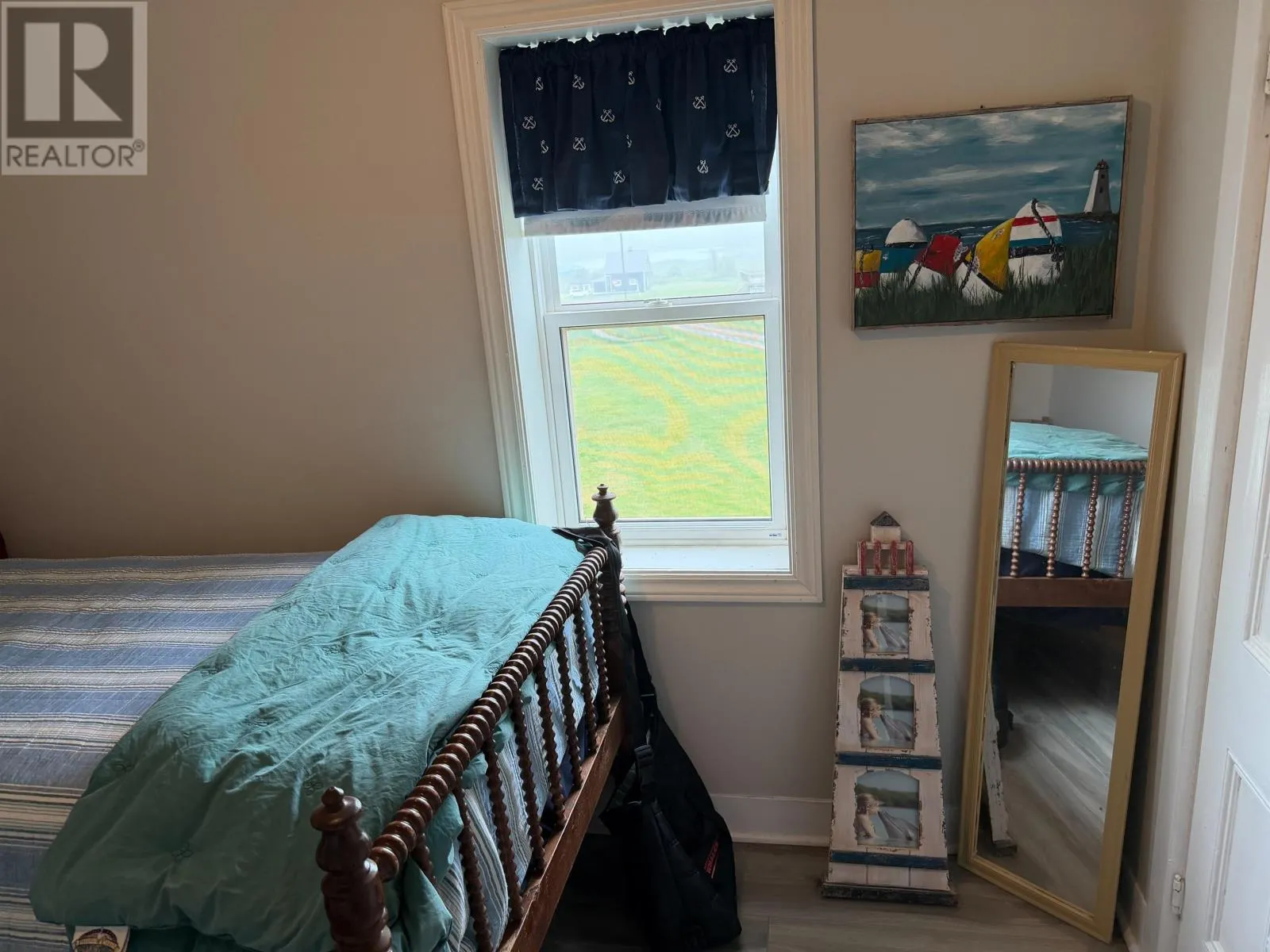 18 Light House Road