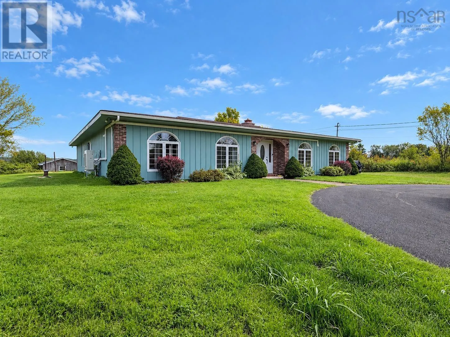 687 Coxheath Road