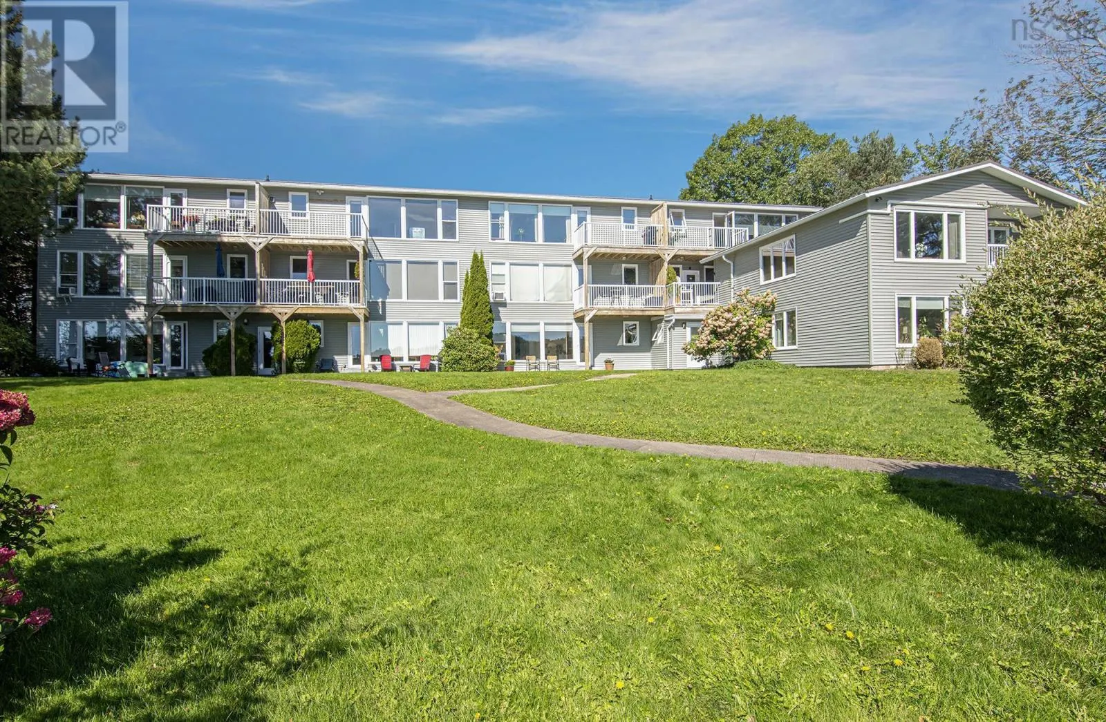 7 411 Shore Drive
