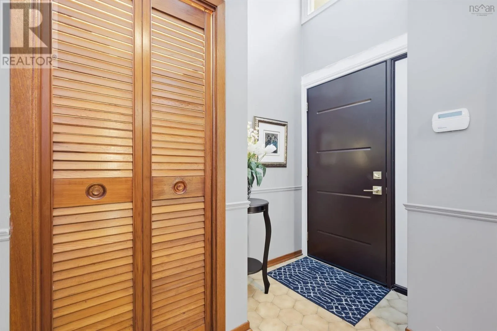18 Northcliffe Lane