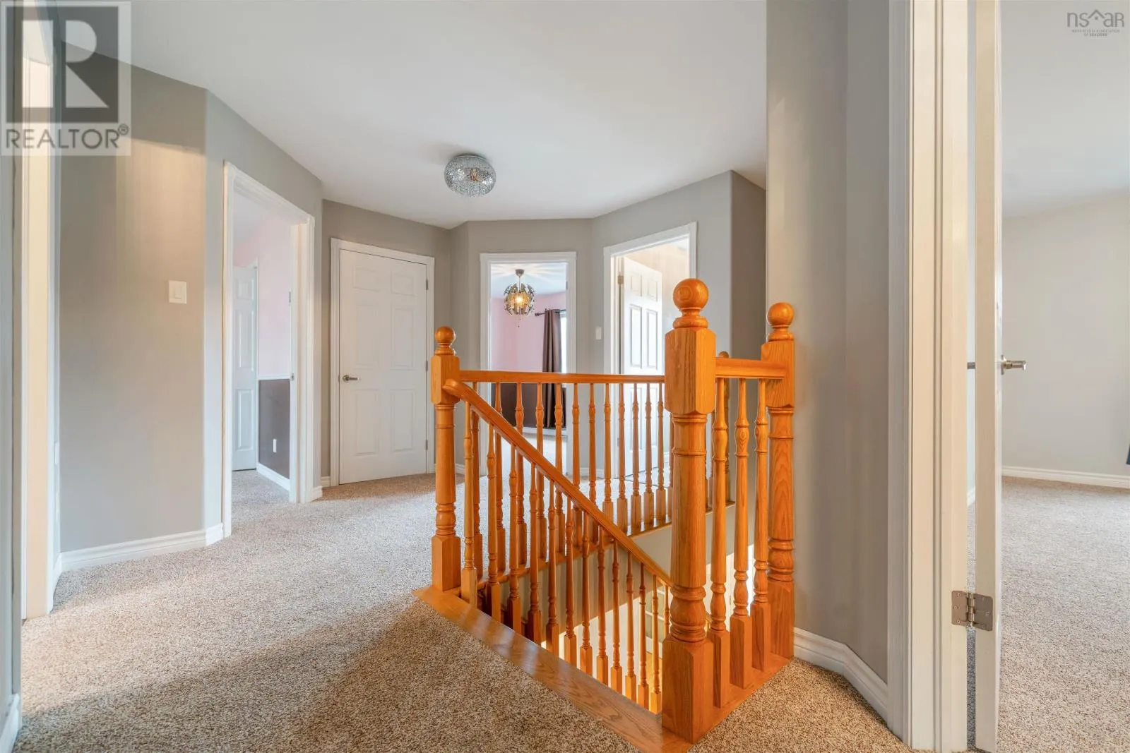 17 Pineview Crescent