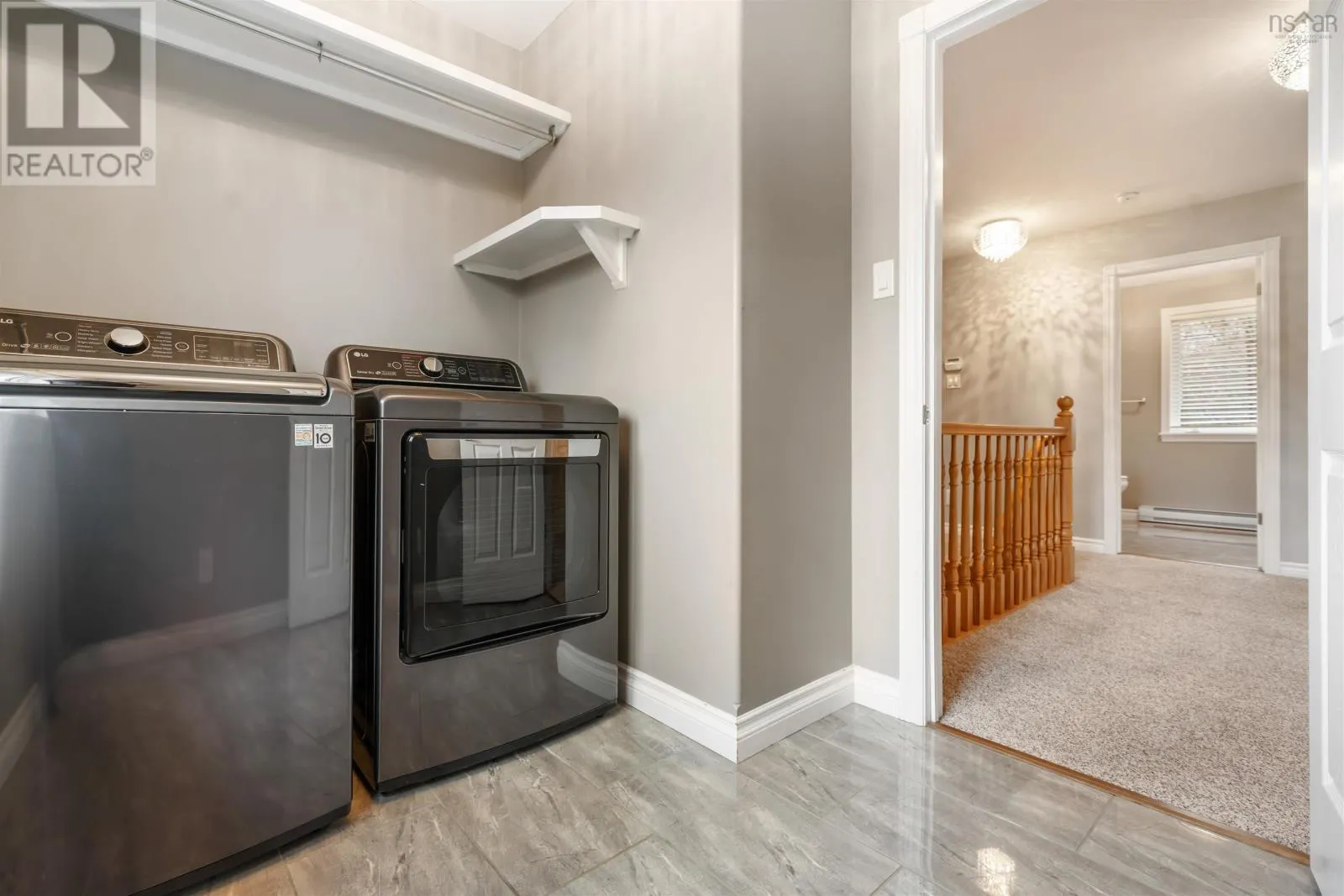 17 Pineview Crescent