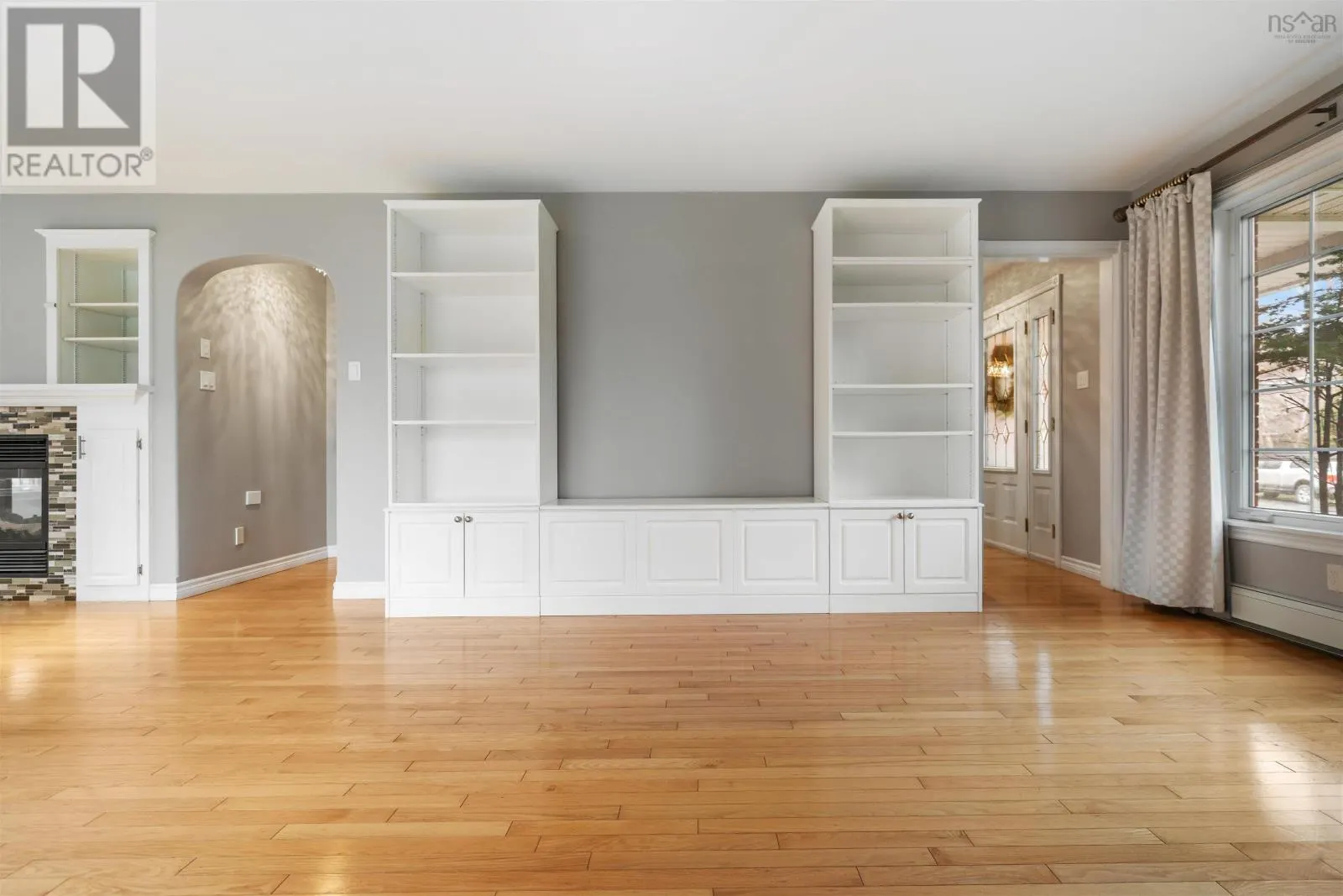 17 Pineview Crescent