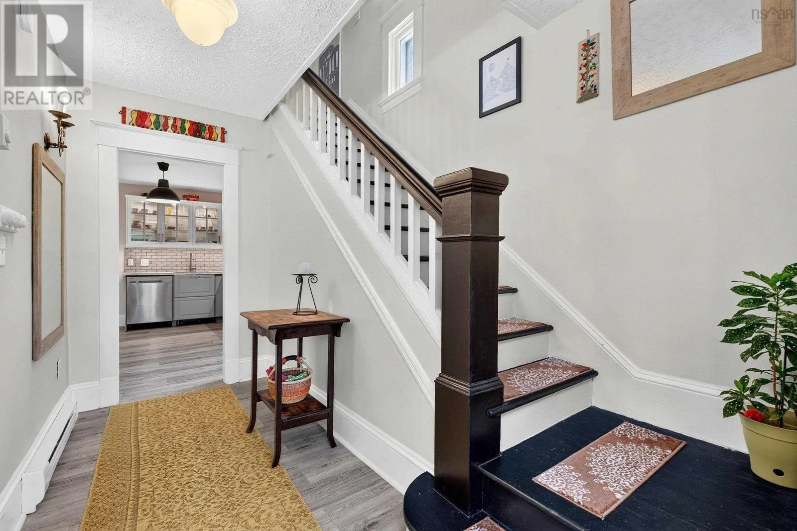 10 Braeburn Road