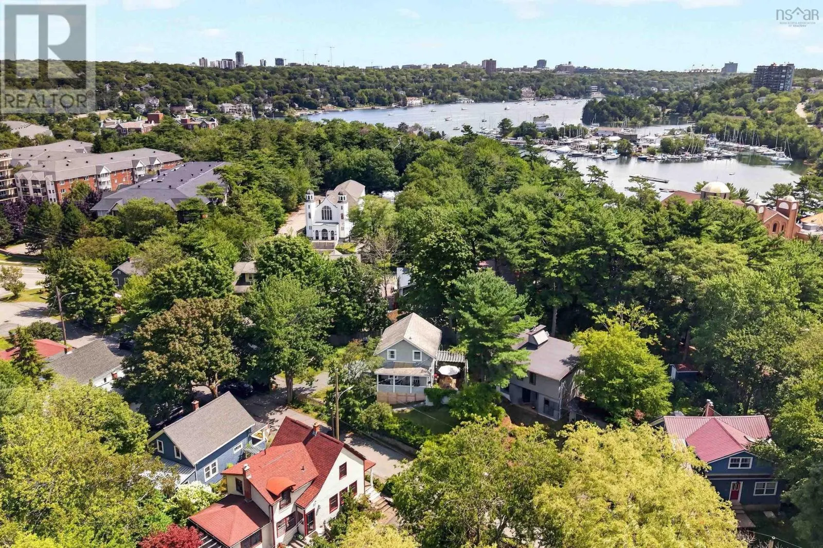 10 Braeburn Road