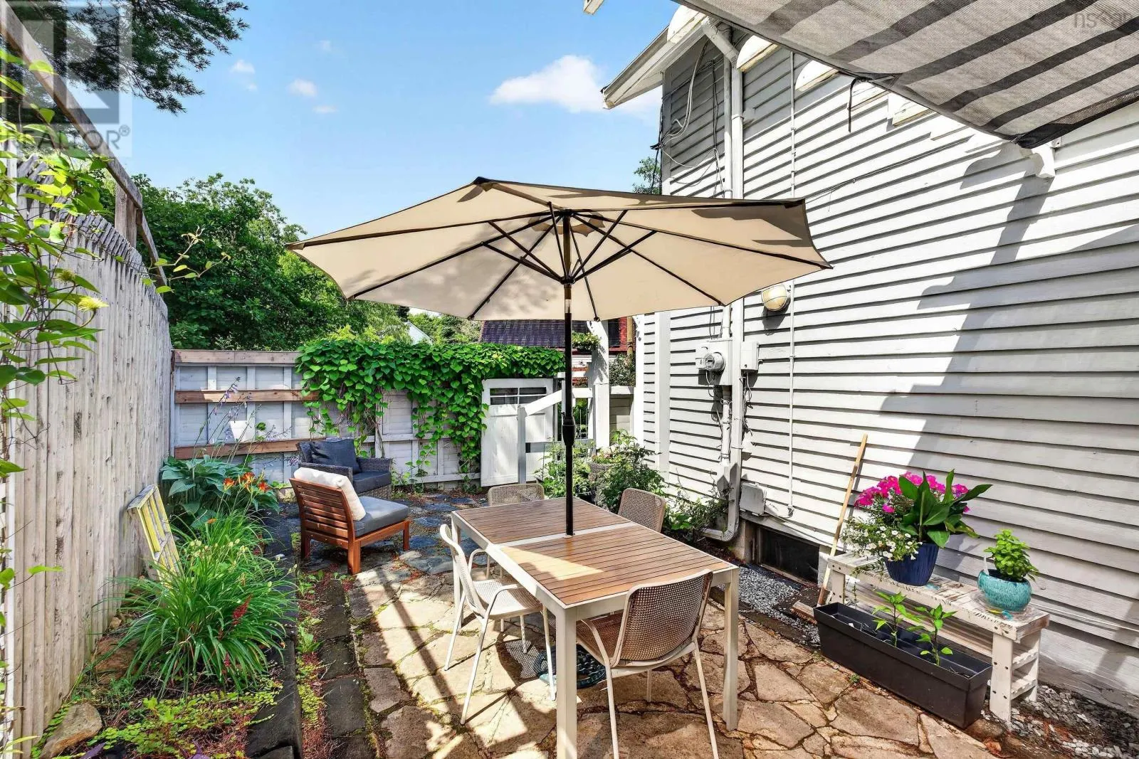 10 Braeburn Road