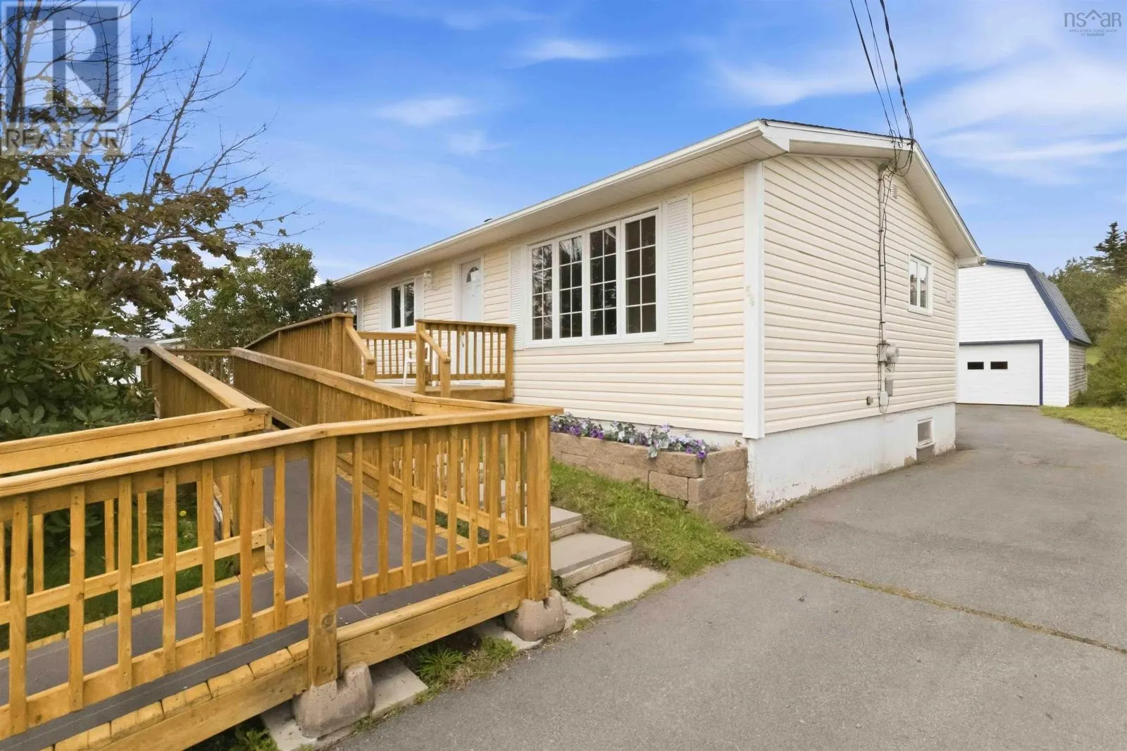 54 Himmelman Drive