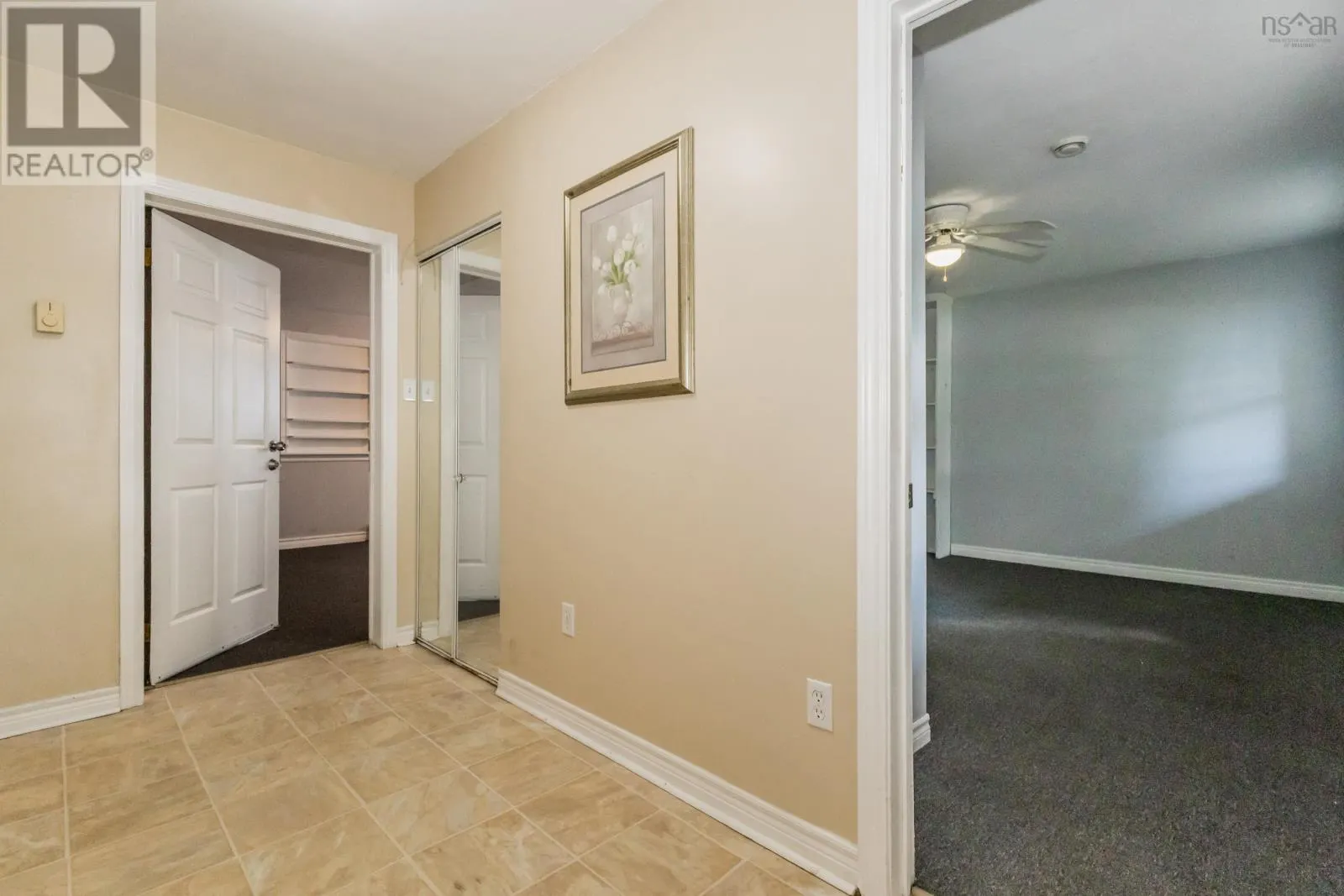 11 Robie Tufts Drive