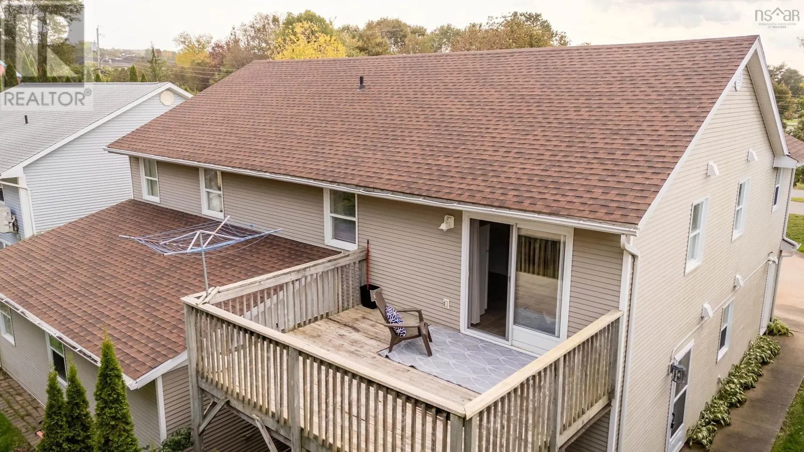 11 Robie Tufts Drive
