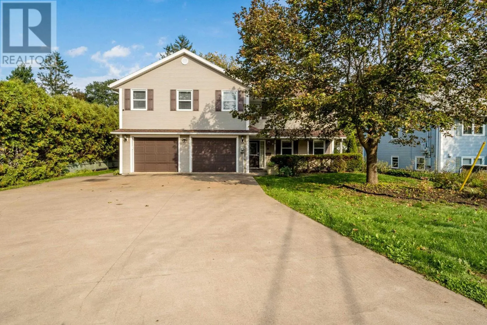 11 Robie Tufts Drive